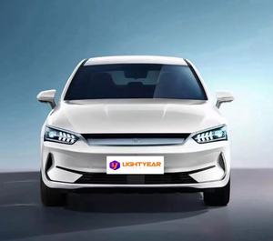 2025新款B-Y-D秦加荣耀版Ev白色/灰色电动车 - Product Image 6