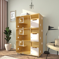 Hôtel pour chats en bois moderne à plusieurs niveaux avec panneaux transparents pour l'hébergement et l'exposition des animaux de compagnie