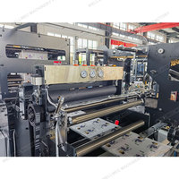 Machine de fabrication de sacs plastiques numériques automatiques à trois soudures haute vitesse pour la production d'emballages de sachets à fermeture éclair et bec verseur (stand-up pouch)