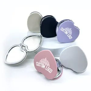 Specchio cosmetico in stile semplice personalizzato con nuovo Design per ragazza specchio ingranditore a forma di cuore 2x 3x
