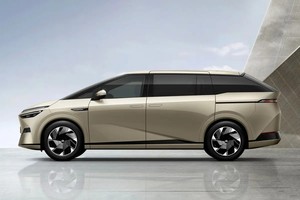 Vente en gros 2024 Xpeng X9 Pro Max MPV 4WD Voiture électrique à longue autonomie de 702km Véhicule à énergie nouvelle Xiaopeng <span class=keywords><strong>G9</strong></span> G6 P7 SUV Hybrid <span class=keywords><strong>Mini</strong></span> - Product Image 6