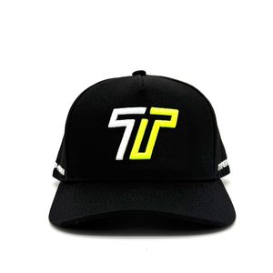 <span class=keywords><strong>Casquette</strong></span> structurée en sergé de coton noir 5 panneaux OEM ODM avec broderie de feuille à double logo personnalisée sur le devant et sur le côté, pour la course et le sport - Product Image 2