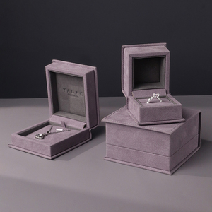 สร้อยคอไมโครไฟเบอร์สีม่วงคุณภาพดีทนทาน<span class=keywords><strong>ดี</strong></span>ไซน์สีทองประดับเพชรกล่องเครื่องประดับสำหรับงานแต่งงาน - Product Image 3