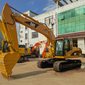 Excavatrice d'occasion Cat 320C 20 tonnes, engin de terrassement, excavatrice sur chenilles hydraulique Caterpillar d'occasion Cat 336GC 320GC à vendre - Product Image 2