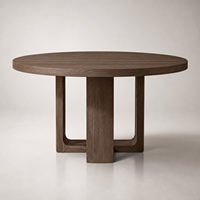Ensemble de salle à manger rond en bois de frêne de style mid-century avec base en U et chaises en cuir pour les propriétés et les intérieurs résidentiels