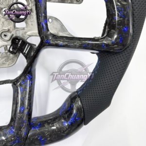 Volant de voiture en fibre de carbone forgé<span class=keywords><strong>e</strong></span> brillante avec des paillettes bleues, livraison rapide d'usine, pour <span class=keywords><strong>Ford</strong></span> <span class=keywords><strong>Mustang</strong></span> S650 <span class=keywords><strong>GT</strong></span> 2024 - Product Image 6