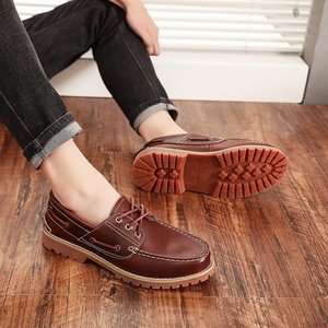 Chaussures pour hommes en cuir rétro à la mode chaussures de travail classiques en cuir de vachette doux et confortables chaussures de sport antidérapantes résistantes à l'usure - Product Image 6