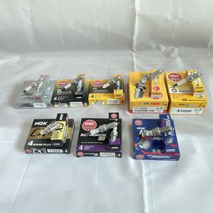 Bougies d'allumage NGK à faible usure, directement de l'usine, durée de vie prolongée, composants d'allumage automobile, économie de coûts pour l'entretien des flottes commerciales - Product Image 2