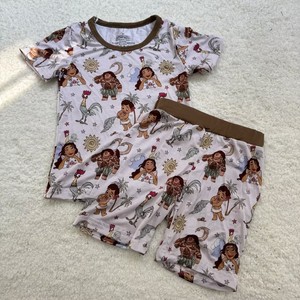 Ensemble deux pièces décontracté d'été pour bébé garçon en bambou, t-shirt à manches courtes et short, style anglais avec logo - Product Image 3
