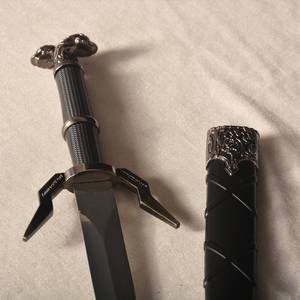 Populaire 37cm 0.2kg <span class=keywords><strong>Sword</strong></span> Valley <span class=keywords><strong>The</strong></span> <span class=keywords><strong>Witcher</strong></span> Geralt Aerondight Lady of Lake Ensemble d'épées jouets pour collection cosplay 14+ - Product Image 4