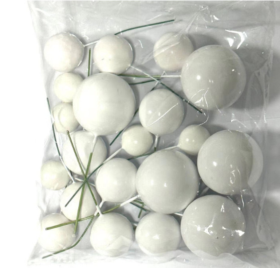 Assortiment coloré de 20 balles blanches (5 de chaque)