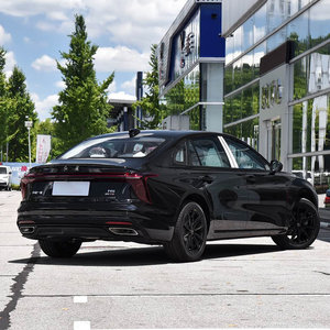 Hongqi H5 Sedán de Lujo a Gasolina, Automático, Nuevo, R19, Volante a la Izquierda, Alto Rendimiento, Turbo, Interior Oscuro, autos en venta - Product Image 4