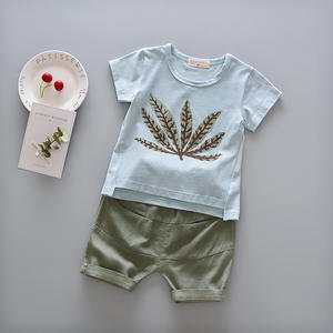 Conjunto de Ropa de Bebé Recién Nacido de Manga Corta de Algodón Orgánico para Regalo - Product Image 4