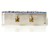 Duplexeur Global APT700 Bande 28 703-803 MHz avec isolation de 95 dB pour le déploiement d'infrastructure télécom à grande échelle
