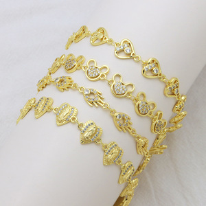 Bracelet tendance pour femme en laiton plaqué or 18 carats avec zircon, motif Vierge Marie et étoile de mer (couleur inaltérable, idéal mariage) - Product Image 2