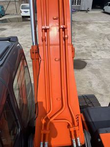 Excavatrice Hitachi ZAXIS ZX200 d'occasion de haute qualité, d'origine japonaise, 20 tonnes, année 2022, à vendre - Product Image 4