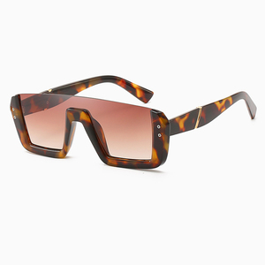 Lunettes de soleil à monture large 2025 transparentes pour femmes Lunettes personnalisées pour hommes Lunettes à monture carrée bon marché - Product Image 3
