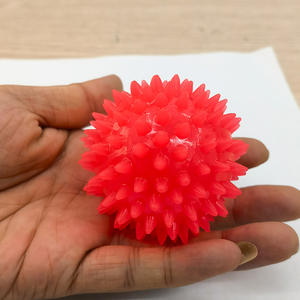 Fascia muscular dirigida y terapia física TPR Yoga Spiky Bola de masaje de plástico duro personalizada - Product Image 6