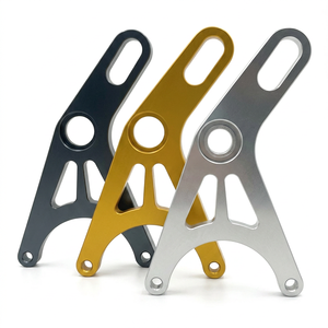 Leviers d'embrayage et de frein de moto usinés par CNC avec poignées Bullhorn pour Aprilia RSV Mille R (04-08) - Product Image 1