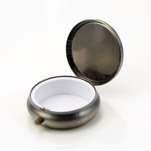 Boîte à pilules portable en acier inoxydable à 3 compartiments, personnalisée en usine, pour cadeau promotionnel - Product Image 5