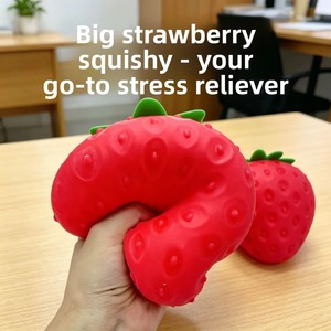 Jouet Squishy Fraise à Rebond Doux, Balle Anti-Stress à Presser en Forme de Fruit, Cadeau Sensoriel Kawaii pour la Décompression, Unisexe, à partir de 8 ans - Product Image 2