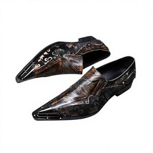 Scarpe Eleganti da Uomo con Punta a Spillo e Tomaia in Acciaio di Marche Italiane di Design, Stampa Floreale in Vera Pelle, Scarpe da Cerimonia di Design - Product Image 4