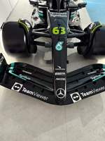 Simulation 16 #   Statue en résine de voiture de course de Formule 1, grande sculpture de voiture de course F1, ornement de collection pour garage et musée