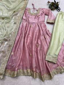 Salwar Kameez pour femme 2025 – Tenue de mariage et de fête, magnifique ensemble en soie Chinon de longueur classique, gaufré, séchage rapide, style traditionnel, toutes tailles - Product Image 2