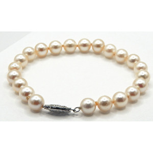 Bracciale di perle coltivate 7mm con chiusura in oro bianco 14k - Product Image 3