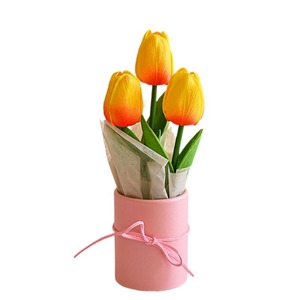 Ramo de Flores Artificiales Hecho a Mano, Producto Terminado, Material PU, Tulipán, Flor Eterna para Coche, Souvenir, Venta al por Mayor Transfronteriza - Product Image 5