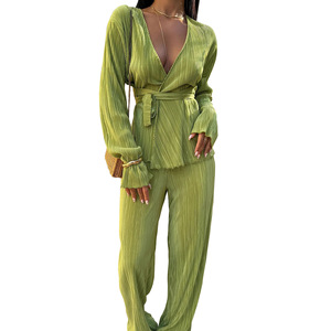 เสื้อคาร์ดิแกนคอวีผูกโบว์ แขนยาว กางเกงขายาวทรงหลวม ชุดเซ็ต 2 ชิ้น ดีไซน์จีบ สำหรับผู้หญิง สไตล์ลำลอง แฟชั่น - Product Image 3