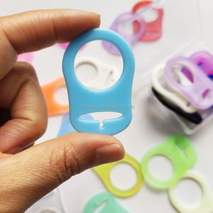 Porte-sucette pour bébé en silicone multicolore <span class=keywords><strong>adaptateur</strong></span> de clip de fixation de sucette pour anneau <span class=keywords><strong>MAM</strong></span> vente en gros - Product Image 3
