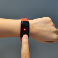 Bracelet de suivi vibrant programmable Bluetooth Meeblue, bracelet à longue distance de 70 m, signal