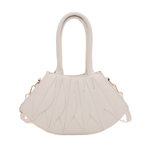 <span class=keywords><strong>Sac</strong></span> à <span class=keywords><strong>main</strong></span> en cuir PU tendance pour femme, <span class=keywords><strong>sac</strong></span> bandoulière en forme de coquille, idéal pour la vente en gros - Product Image 4