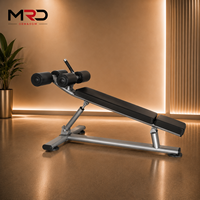 Banc Abdominal Réglable Inclinable pour Sit-ups et Haltères – Équipement d'Entraînement de Force pour le Core, Idéal Maison et Salle de Sport