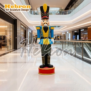 Sculpture de personnage de dessin animé en fibre de verre de haute qualité, soldat britannique Casse-Noisette, décoration de bienvenue pour entrée d'hôtel - Product Image 5