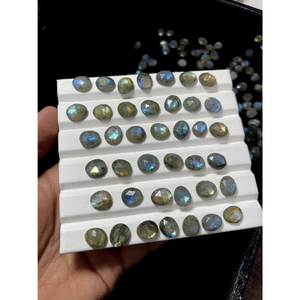 Lot de pierres précieuses en labradorite de qualité supérieure, taille rose, formes variées, pour la fabrication de bijoux, prix en gros - Product Image 1