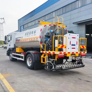 Camión Pulverizador de Asfalto para Construcción de Carreteras DONGFENG D9, Camión de Emulsión Bituminosa de 8000L con 1 Año de Garantía en el Componente Principal, Bomba - Product Image 3