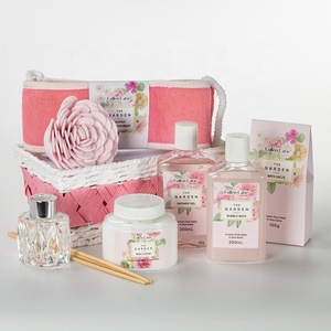 Cesta de Spa para el cuidado personal con aroma a rosa, OEM ODM y juego de regalo, planta personalizada, venta al por mayor, sal de baño corporal, embalaje exquisito - Product Image 3