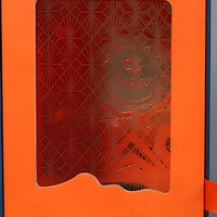 Boîte cadeau en papier kraft personnalisée pour bouteilles, emballage de luxe avec fenêtre transparente et fermeture à ruban