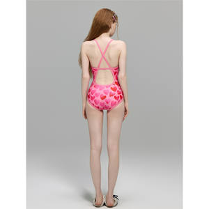 Traje de Baño de Una Pieza Estilo Triángulo Profesional para Niñas, Marca Factory Princess, Ideal para Piscina y Aguas Termales - Product Image 5