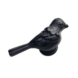 Poignée de tiroir ronde en alliage de zinc pour armoire, commode - Décoration métallique durable et luxueuse - Product Image 1