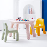Ensemble table et chaises pour enfants ModHomi en plastique moderne, motif confettis, bureau d'activités pour enfants pour salle de jeux, maternelle
