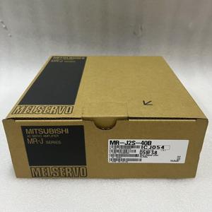Servoamplificador de CA Mitsubishi MR-J2S-40B - Product Image 1