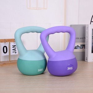 Vente en gros usine – Kettlebells souples en PVC et sable, écologiques, couleur personnalisable, pour fitness et musculation, remplissables, 2,5-10 kg - Product Image 3