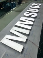 Ofis ve Bina Mağaza Cephesi için Özelleştirilmiş Reklam Aydınlatmalı Dış Mekan LED İşletme Tabelası IP65 Su Geçirmez Trafo Güçlü