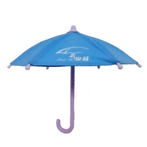 Parapluies <span class=keywords><strong>de</strong></span> poupée pour enfant en plastique imperméable <span class=keywords><strong>de</strong></span> haute qualité pongé imprimé <span class=keywords><strong>de</strong></span> logo personnalisé pour la décoration en gros - Product Image 1