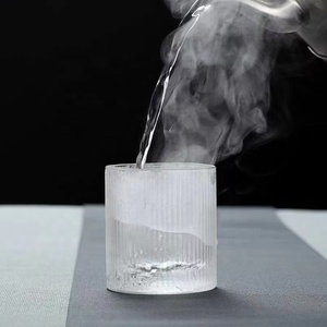 Vaso de Whisky Transparente de 300 ml, Hecho a Mano, Redondo, Transparente, para Whisky y Licores, Venta al Por Mayor - Product Image 6