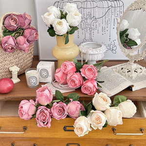 Bouquet de roses artificielles en soie, haute simulation, romantique et rêveuse, pour décoration de mariage et de salon - Product Image 4