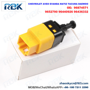 Interruptor de luz de freno Rek 96874571 para Chevrolet Aveo Evanda Matiz Tacuma Daewoo - Product Image 4